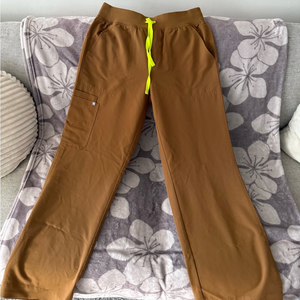 Figs High Waisted Isabella Scrub Pant